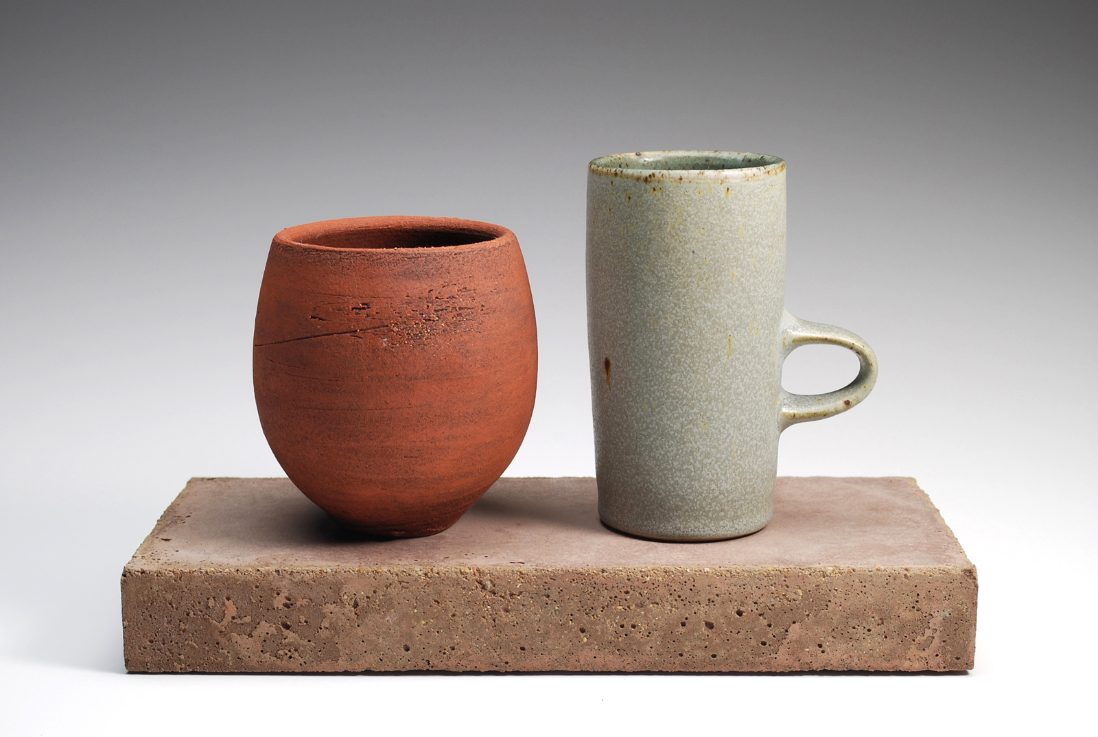 a8_mdba_mdby_manufactured_ceramics_wood_concrete_sculptures_phil_finder_cups_base2