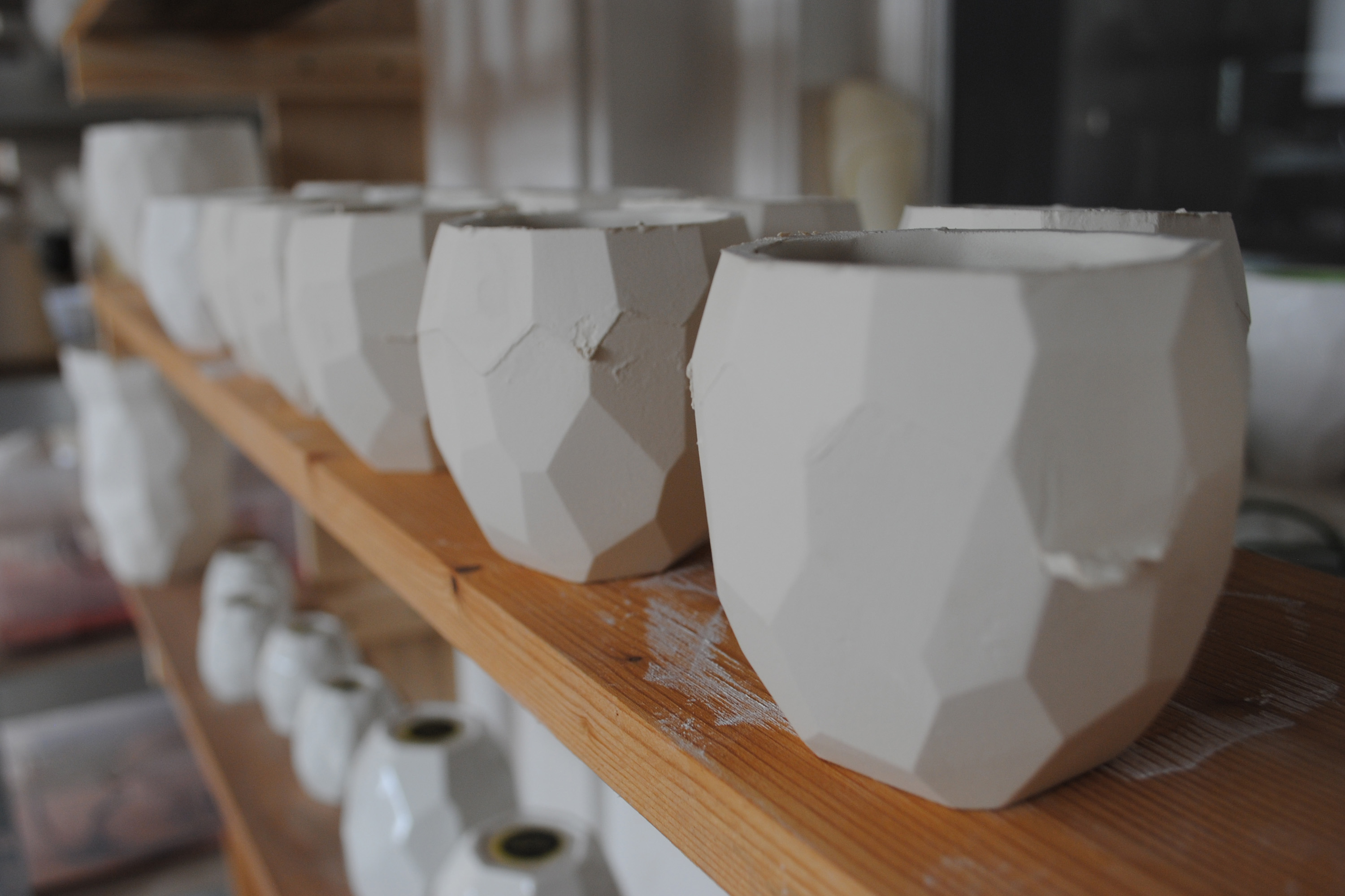 a11_mdba_mdby_manufactured_ceramics_design_studio_lorier_ production