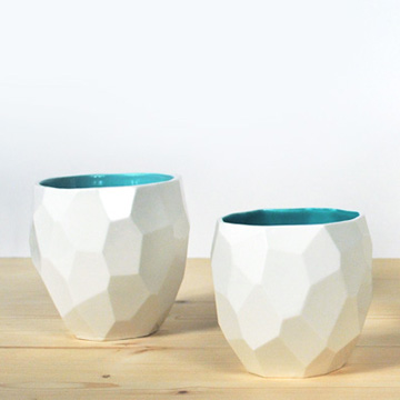 xxx_mdba_mdby_manufactured_ceramics_slider_emerald_green_porcelain_designs_studio_lorier