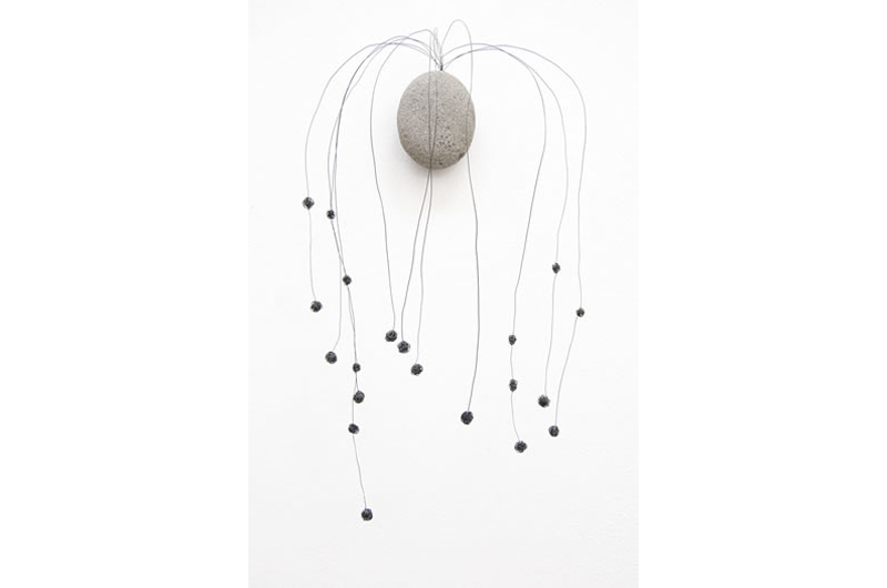 7_mdba_mdby_wire_objects_stone_mariandrews_sprinkling-02